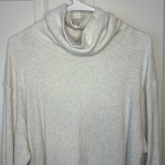 Treasure & Bond Cream Cowl Neck Sweater - Picture 5 of 8